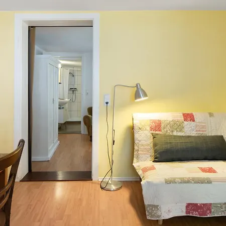 Gaestehaus Henke 아파트 *